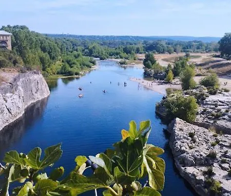 Au Mazet Du Parc Lédenon